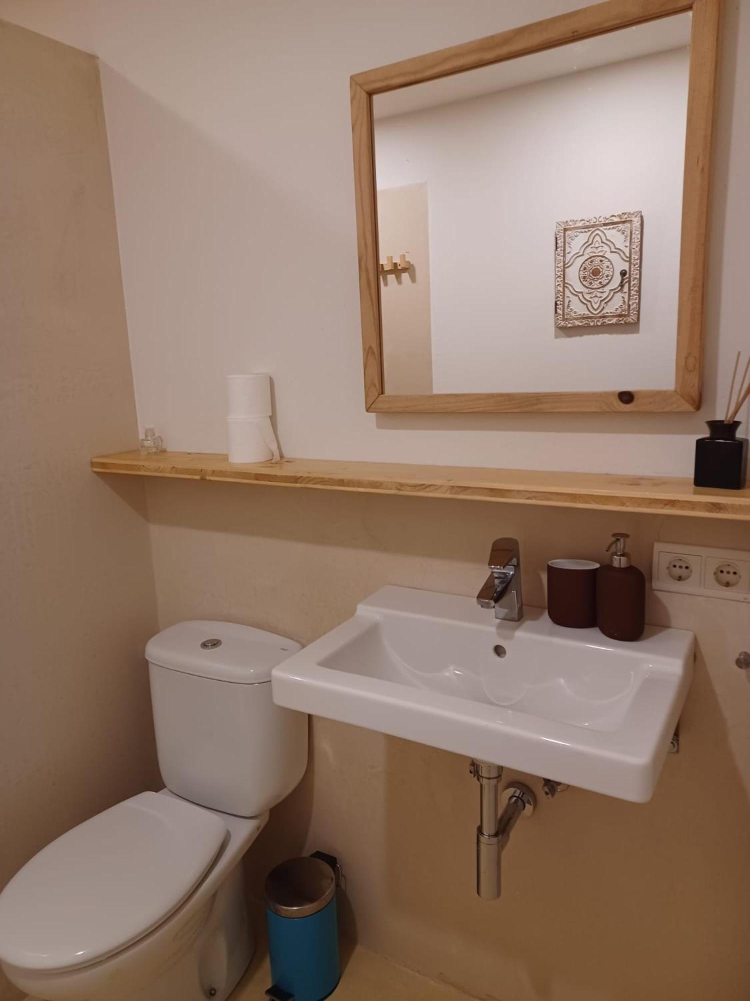 Traverti De Apartment